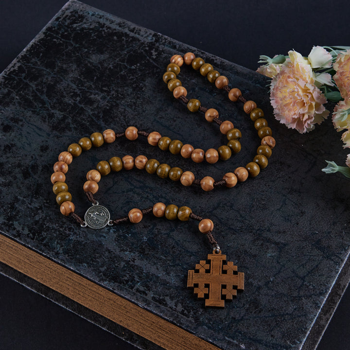 Christianartworkshop Medaglia di San Benedetto e Rosario di Gerusalemme in corda di nylon marrone da 10 mm - Marrone - image 0