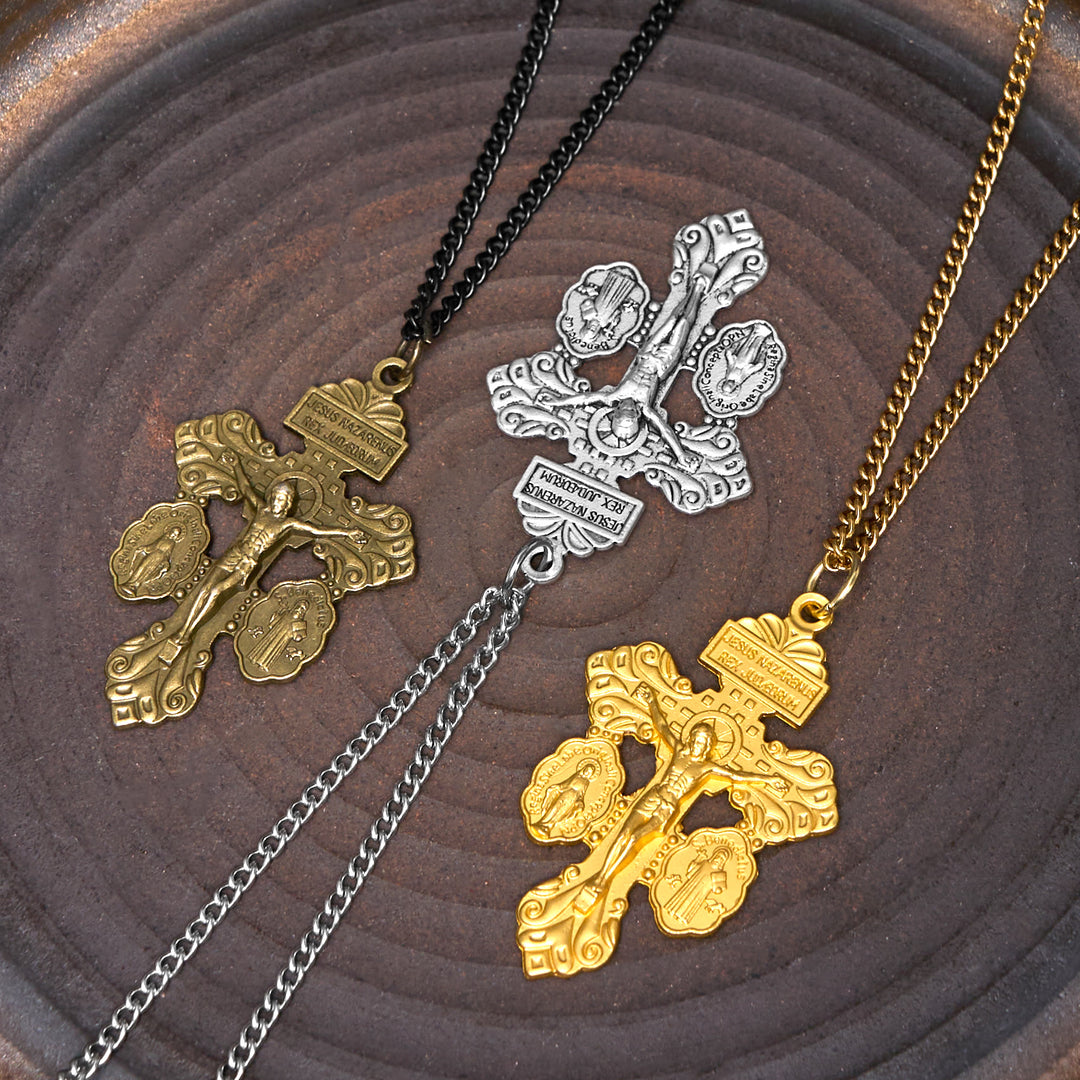 Collana con ciondolo inciso su entrambi i lati, crocifisso del perdono in stile classico Christianartworkshop , 3 colori - Argento - image 0