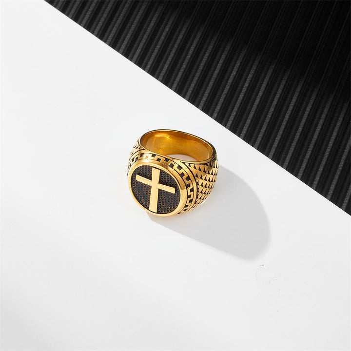 Anello in acciaio inossidabile con protezione sacra a forma di croce in stile classico realizzato Christianartworkshop - image 6