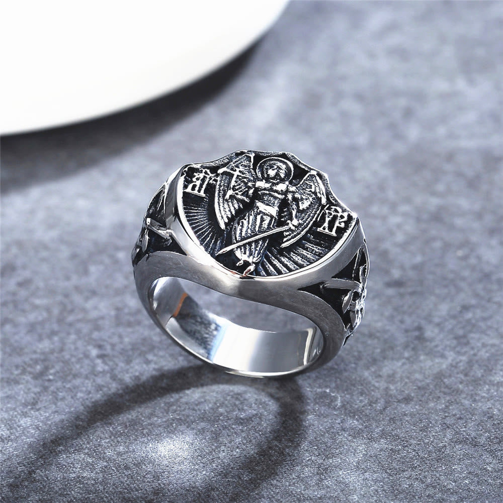 Anello di protezione e forza dell'angelo custode di San Michele in stile retrò Christianartworkshop - image 2