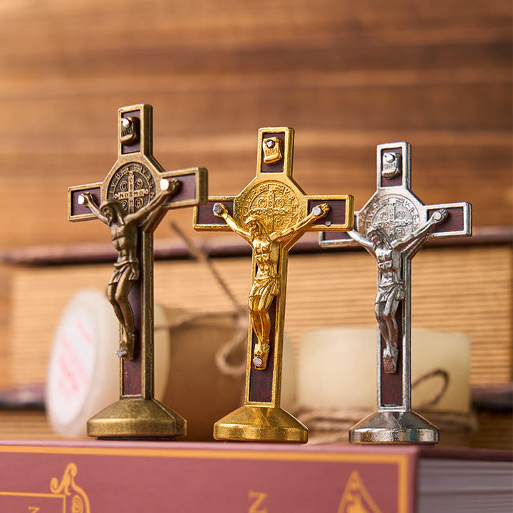 Ornamento a forma di croce di San Benedetto intarsiato in legno, stile classico europeo tradizionale Christianartworkshop - image 1