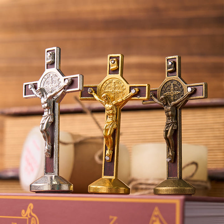 Ornamento a forma di croce di San Benedetto intarsiato in legno, stile classico europeo tradizionale Christianartworkshop - image 4