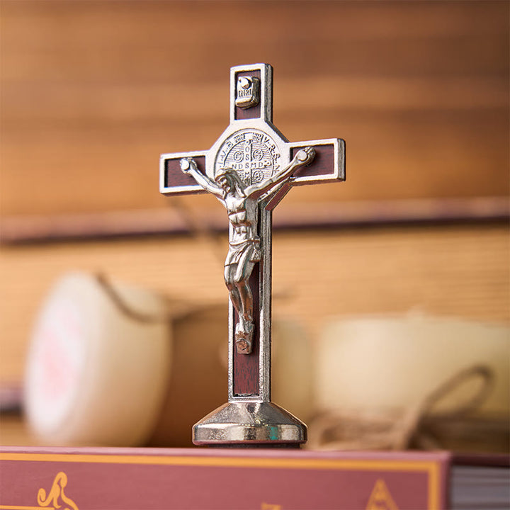 Ornamento a forma di croce di San Benedetto intarsiato in legno, stile classico europeo tradizionale Christianartworkshop - Argento - image 3