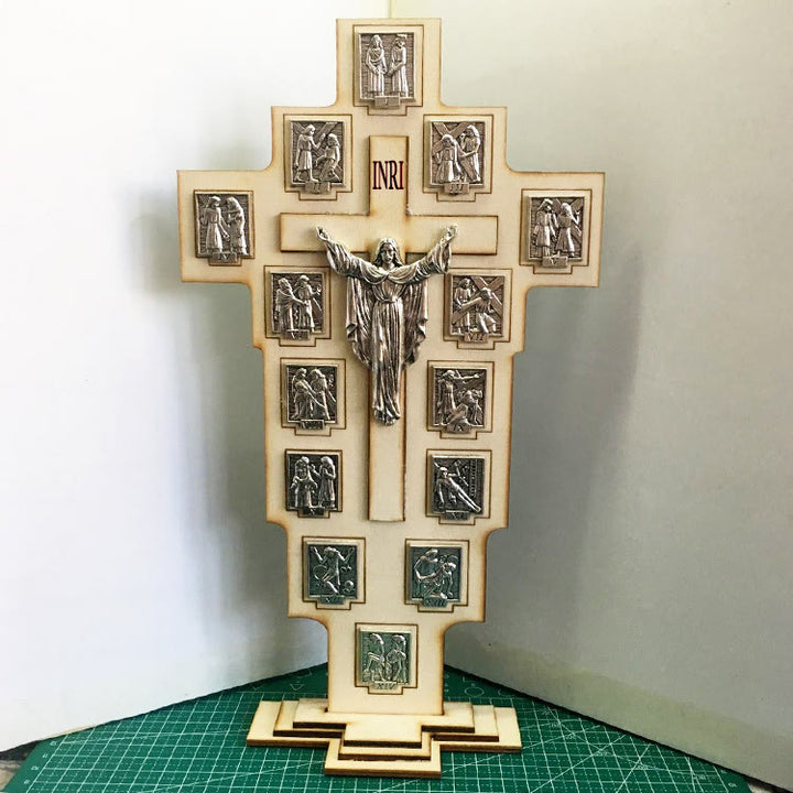 Christianartworkshop Crocifisso artigianale in stile classico, figura di Gesù, decorazioni da tavolo, ornamento - Legno + Lega - image 0