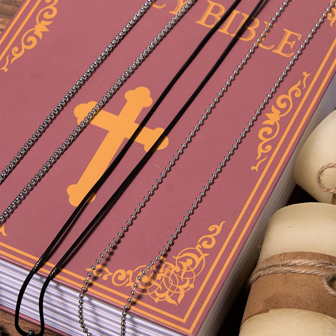 Collana Scudo della Fede della Collezione Angelo Custode Quis Ut Deus di Christianartworkshop - image 7