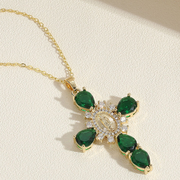 Christianartworkshop Collana con ciondolo a croce in zircone della Madonna di Guadalupe in stile moderno - Verde - image 4