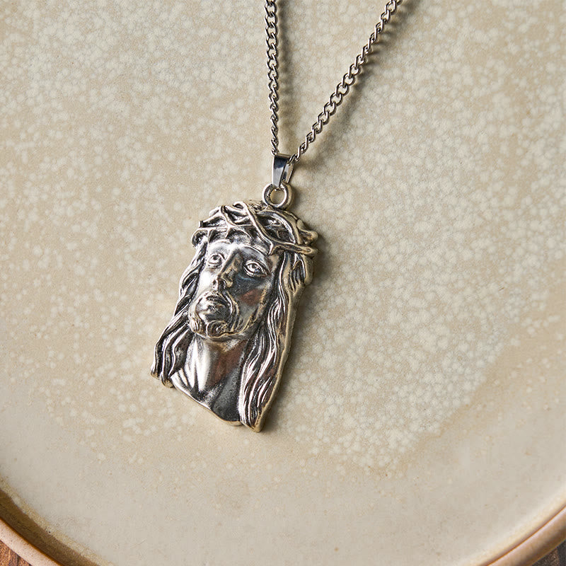 Collana con ciondolo della fede benedetta di Gesù, corona di spine in stile realistico di Christianartworkshop - image 3