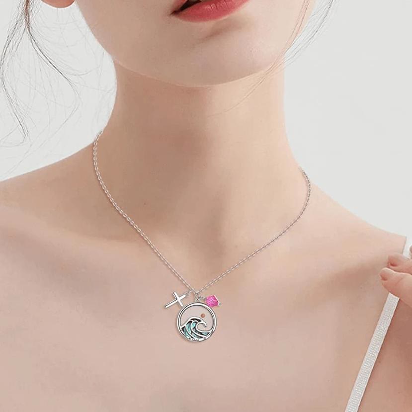 Collana con ciondolo a forma di croce ondulata e semi di senape in stile classico Christianartworkshop - image 2