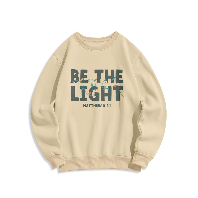 Felpa in poliestere foderata in pile con scritta "Be The Light" Christianartworkshop Quotetion Style - Beige - 2XL - image 8