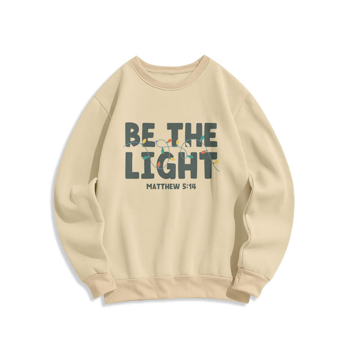 Felpa in poliestere foderata in pile con scritta "Be The Light" Christianartworkshop Quotetion Style - Beige - 2XL - image 8
