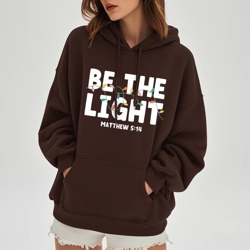 Felpa con cappuccio in poliestere foderata in pile "Be The Light" Christianartworkshop Quotetion Style - image 12