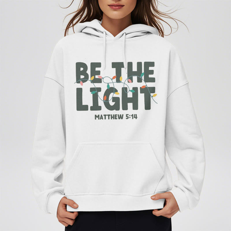 Felpa con cappuccio in poliestere foderata in pile "Be The Light" di Christianartworkshop Quotetion Style - image 9