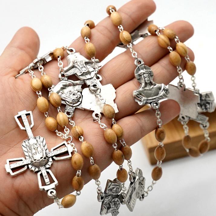 Christianartworkshop Via Crucis 14 Stazioni della Via Crucis Rosario ovale in lega di madreperla/legno d'ulivo - image 5