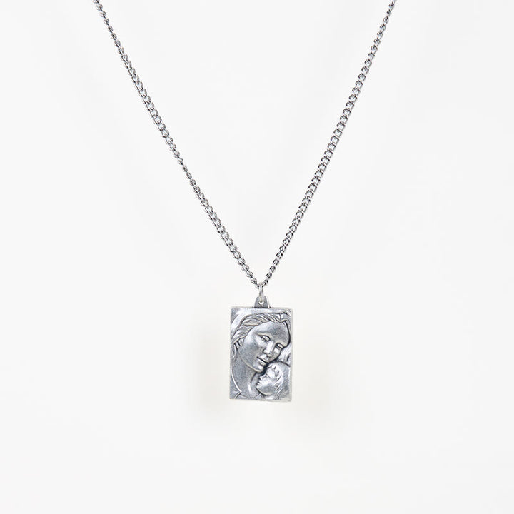 Collana con ciondolo amuleto in rilievo raffigurante Madonna col Bambino in stile classico Christianartworkshop - image 4