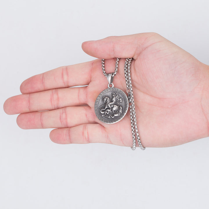 Christianartworkshop Collana con ciondolo a forma di San Giorgio ammazzadraghi in stile classico - image 1