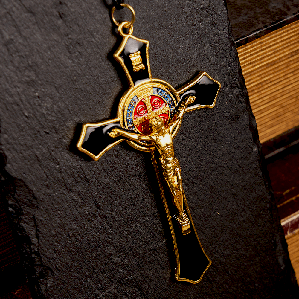 Collana con ciondolo di grandi dimensioni con crocifisso artigianale rosso/blu in stile classico Christianartworkshop (5 colori) - Nero - Catena di perline - image 12