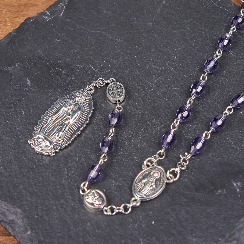 Christianartworkshop Rosario con catena in lega di cristallo viola ovale da 6*8 mm con medaglia miracolosa e Madonna di Guadalupe - image 6