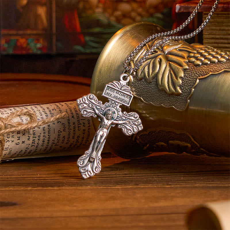 Collana con ciondolo a forma di croce di Gesù realizzata con crocifisso divino in stile classico Christianartworkshop - Crocifisso - image 0