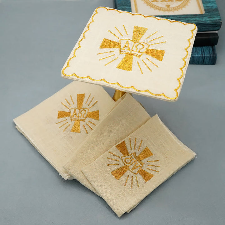 Christianartworkshop Set di biancheria per altare con croce dorata splendente in stile classico - Croce splendente - image 0