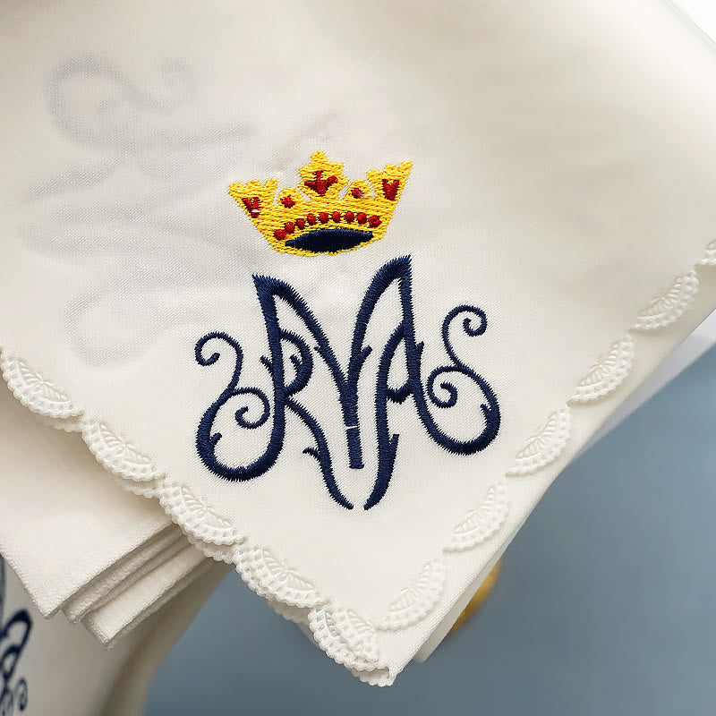 Christianartworkshop Set di biancheria per altare in stile classico con corona divina della Madonna - image 6