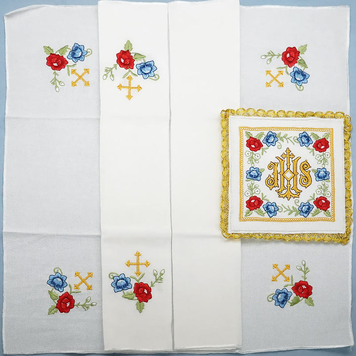 Christianartworkshop Set di biancheria per altare con devozione floreale IHS in stile classico - image 4