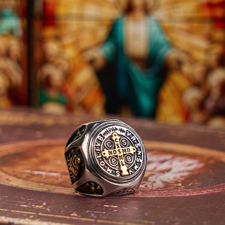 Anello della fede divina con croce di San Benedetto in stile classico Christianartworkshop - image 3