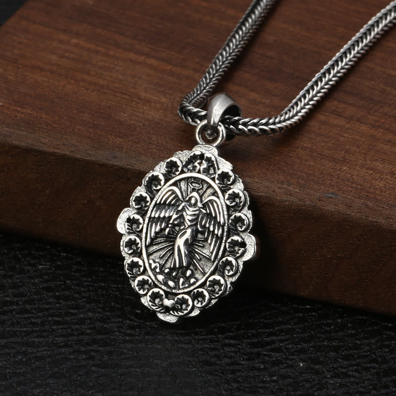 Collana con ciondolo in argento sterling stile classico di Nostra Signora di Guadalupe e San Michele Christianartworkshop - image 1