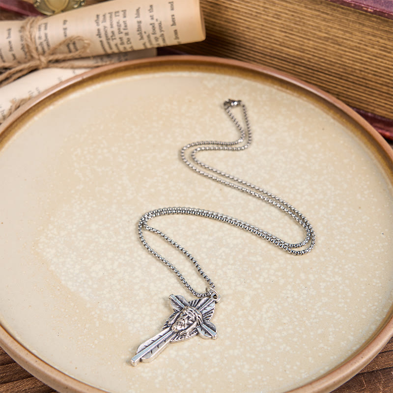 Christianartworkshop Collana con ciondolo a forma di croce con icona di Gesù in stile retrò e crocifisso benedetto - image 4