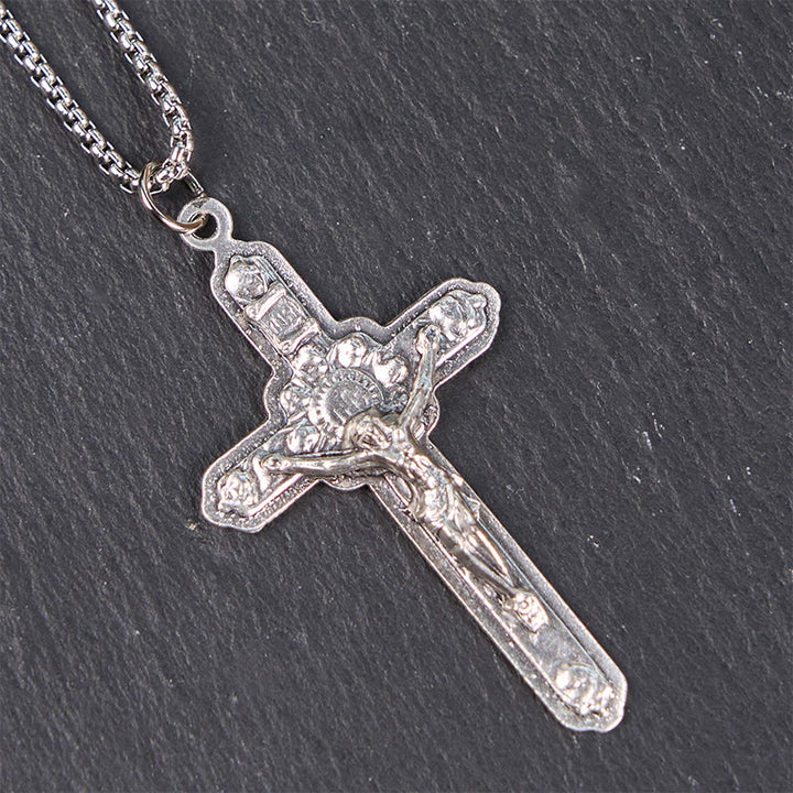 Christianartworkshop Collana con ciondolo in stile retrò con Gesù Crocifisso circondato da angeli, artigianato antico - image 5