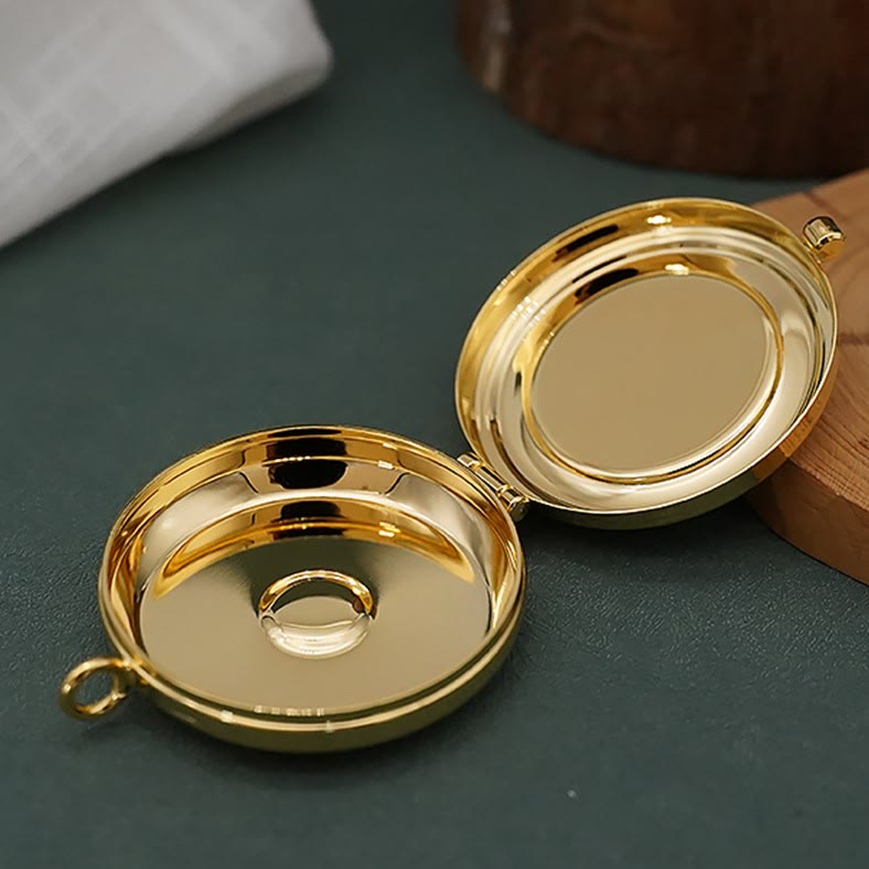 Christianartworkshop Pisside placcata in oro con statua di agnello – Vaso sacro per la Santa Eucaristia - image 3