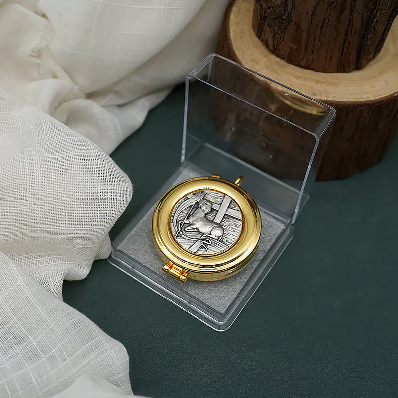 Christianartworkshop Pisside placcata in oro con statua di agnello – Vaso sacro per la Santa Eucaristia - image 1