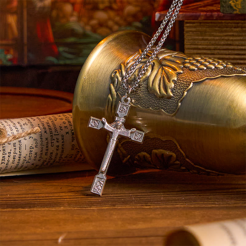 Christianartworkshop Collana con ciondolo minimalista esclusivo di Gesù Crocifisso con rose - Crocifisso - image 0