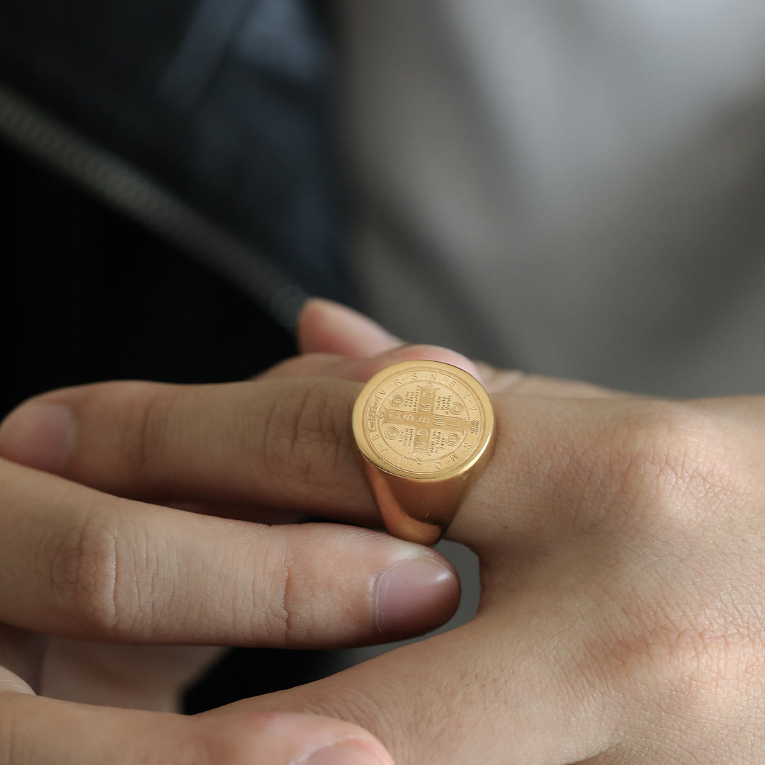 Christianartworkshop 8 stili retrò classico anello di protezione inciso con simbolo di San Benedetto - image 19