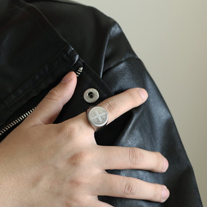 Christianartworkshop 8 stili retrò classico anello di protezione inciso con simbolo di San Benedetto - image 18