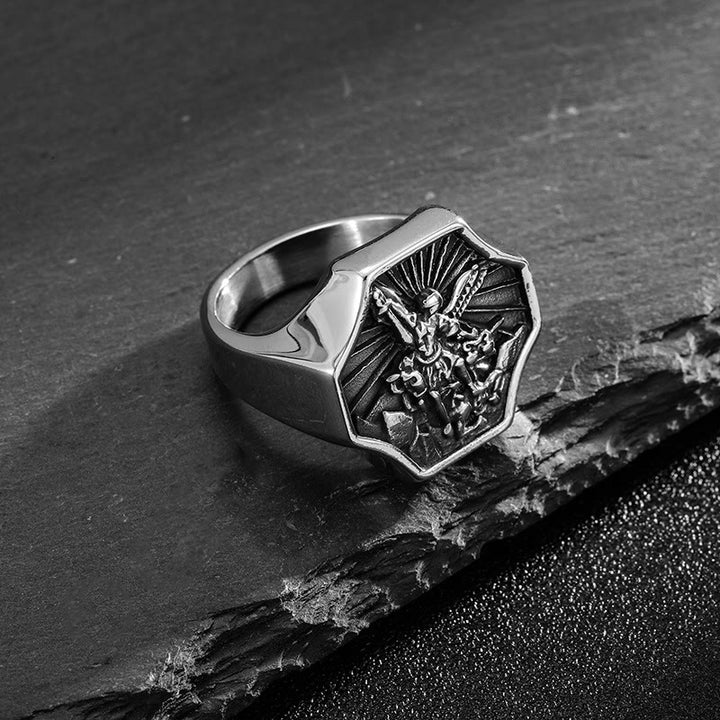 Anello esclusivo dell'Arcangelo San Michele realizzato a mano Christianartworkshop - Espressione della fede quotidiana  - image 1