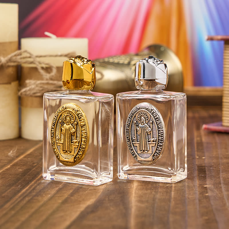 Bottiglia per l'acqua santa di San Benedetto realizzata artigianalmente Christianartworkshop - Un contenitore di benedizione e protezione - image 1