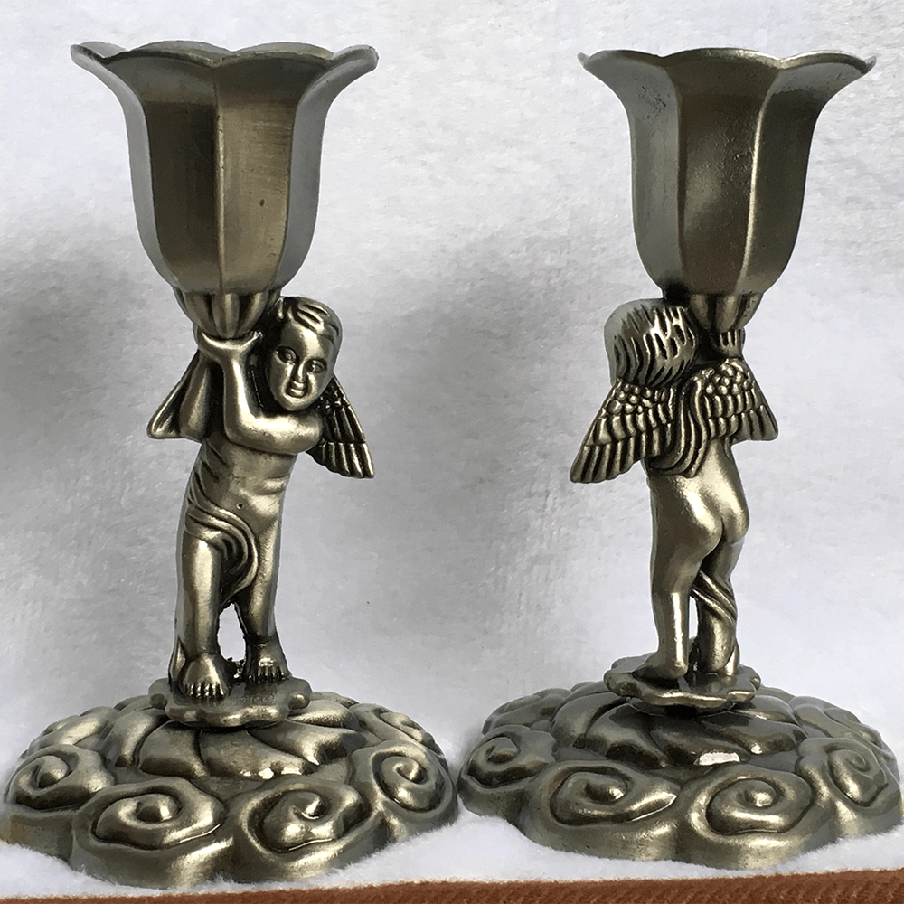 Christianartworkshop Candela decorativa classica della Sacra Famiglia - Un simbolo di fede e devozione - Angolo - image 0