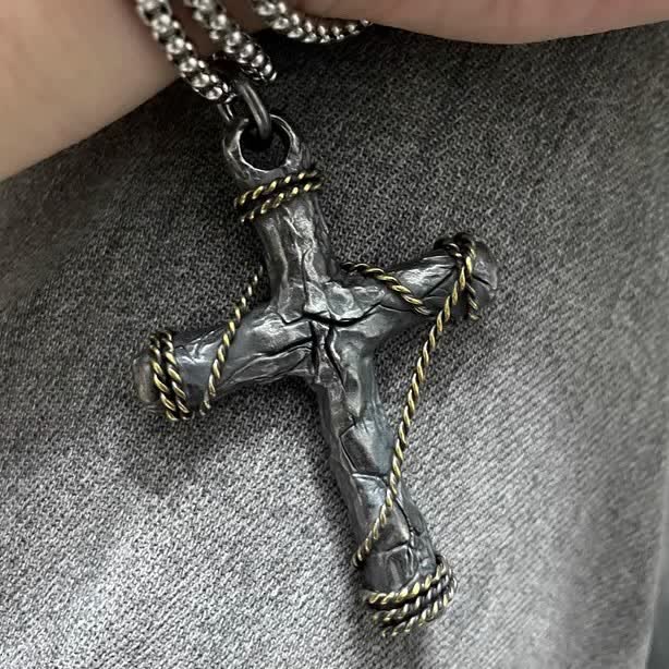 Collana con pendente in argento 925 con crocifisso e ancora in stile delicato Christianartworkshop - Ciondolo in argento con catena in acciaio inossidabile - image 2