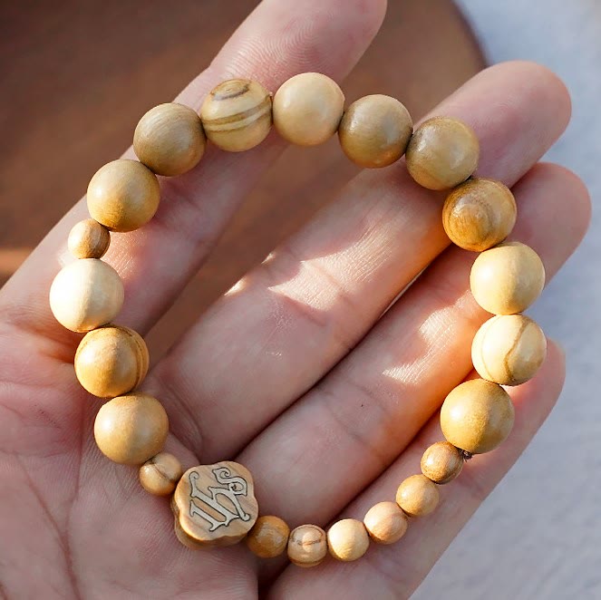 Christianartworkshop Bracciale in legno d'ulivo Rosario rosa Bracciale elastico portatile - image 4