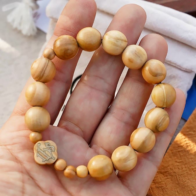 Christianartworkshop Bracciale in legno d'ulivo Rosario rosa Bracciale elastico portatile - image 6