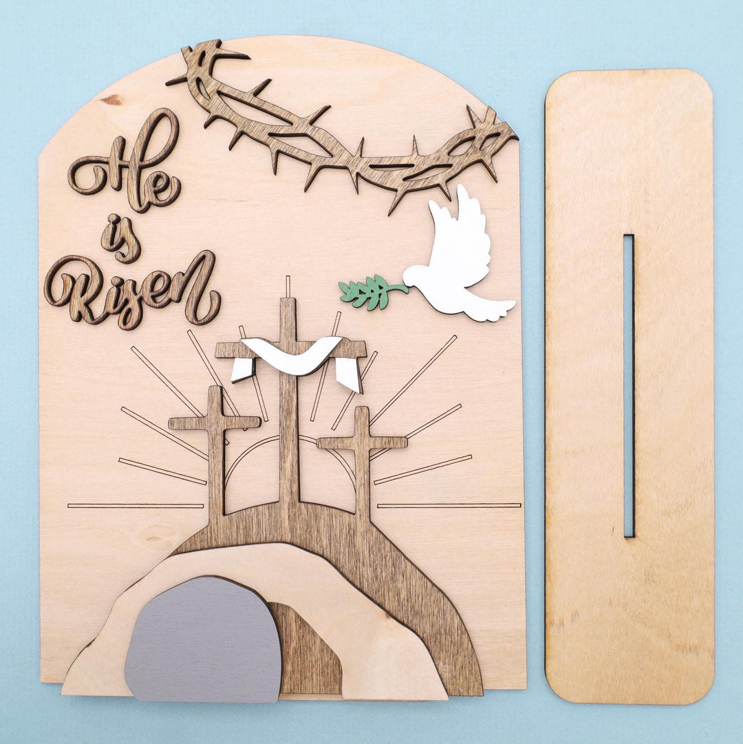 Christianartworkshop "Risen Hope" Set di icone pasquali: espositore decorativo in legno con motivi a croce e tomba - image 5