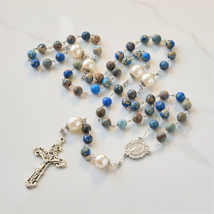 Christianartworkshop Medaglia miracolosa e crocifisso in pietra imperiale blu scuro da 8 mm Rosario fatto a mano per la preghiera quotidiana - Pietra Imperiale Blu Profondo - image 0