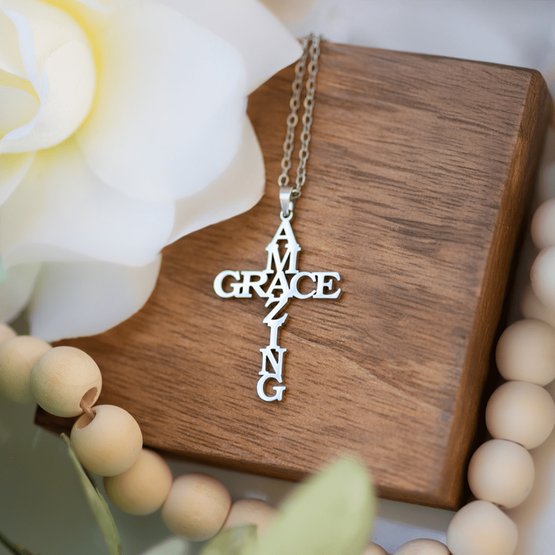 Christianartworkshop Collana con croce AMAZING GRACE: una testimonianza di amore divino - image 2