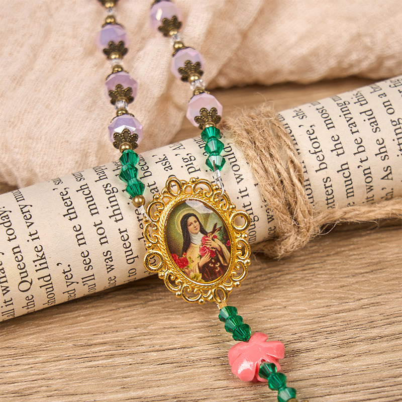 Christianartworkshop Rosario floreale in cristallo fatto a mano: perline rosa chiaro, fiore di grazia, eleganza e devozione - image 6