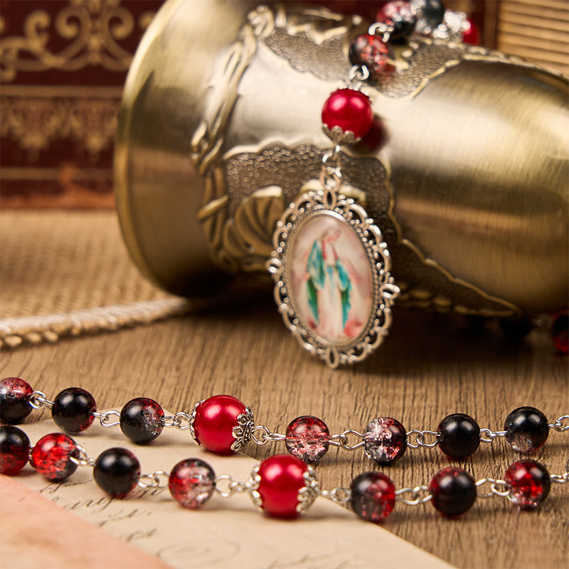 Christianartworkshop Rosario con perle rotonde in vetro nero-rosso da 8 mm della Medaglia Miracolosa e Sacra Famiglia - image 4