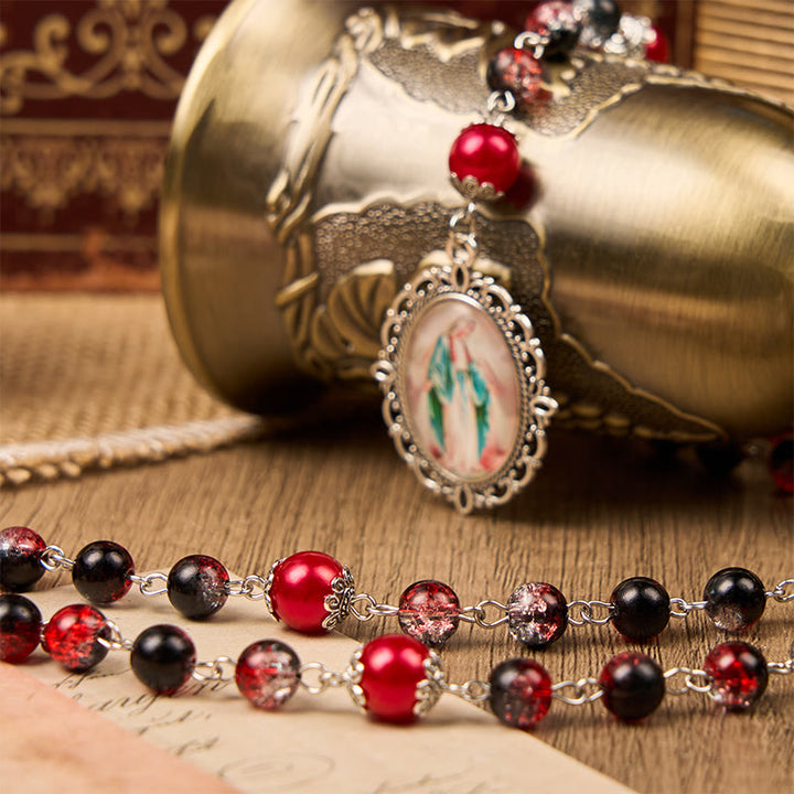 Christianartworkshop Rosario con perle rotonde in vetro nero-rosso da 8 mm della Medaglia Miracolosa e Sacra Famiglia - image 4