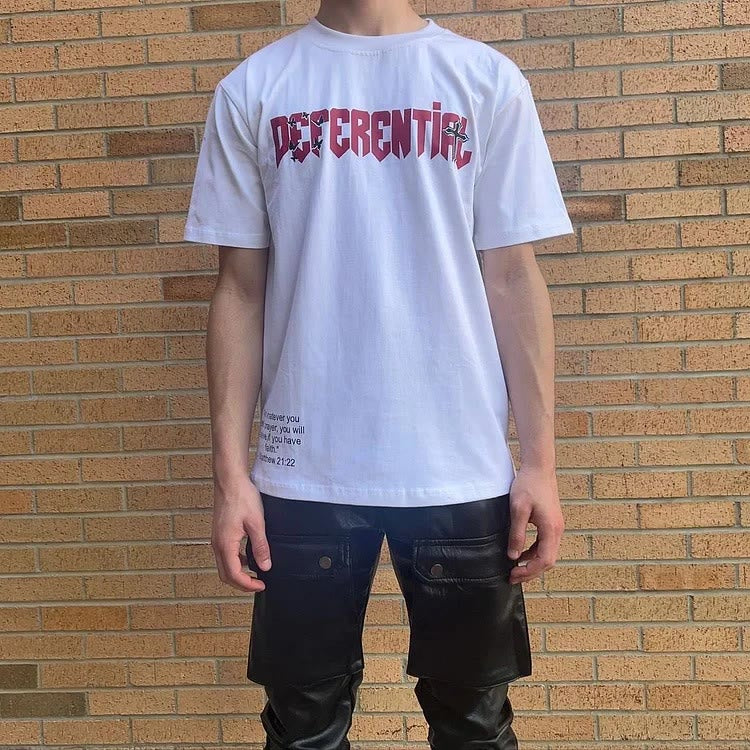 Maglietta a maniche corte "FAITH" di Christianartworkshop - image 8