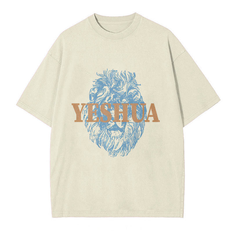 Maglietta lavata con testa di leone "YESHUA" Christianartworkshop - Beige - 5XL - image 1