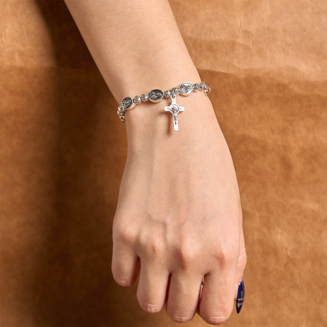 Christianartworkshop Medaglia della Madonna Simbolo Sacro Crocifisso Braccialetto di Metallo: Un Segno di Devozione - image 2