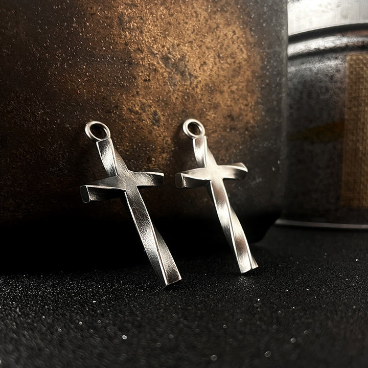 Collana con croce in argento sterling 999 Christianartworkshop : un tocco di eleganza - image 3